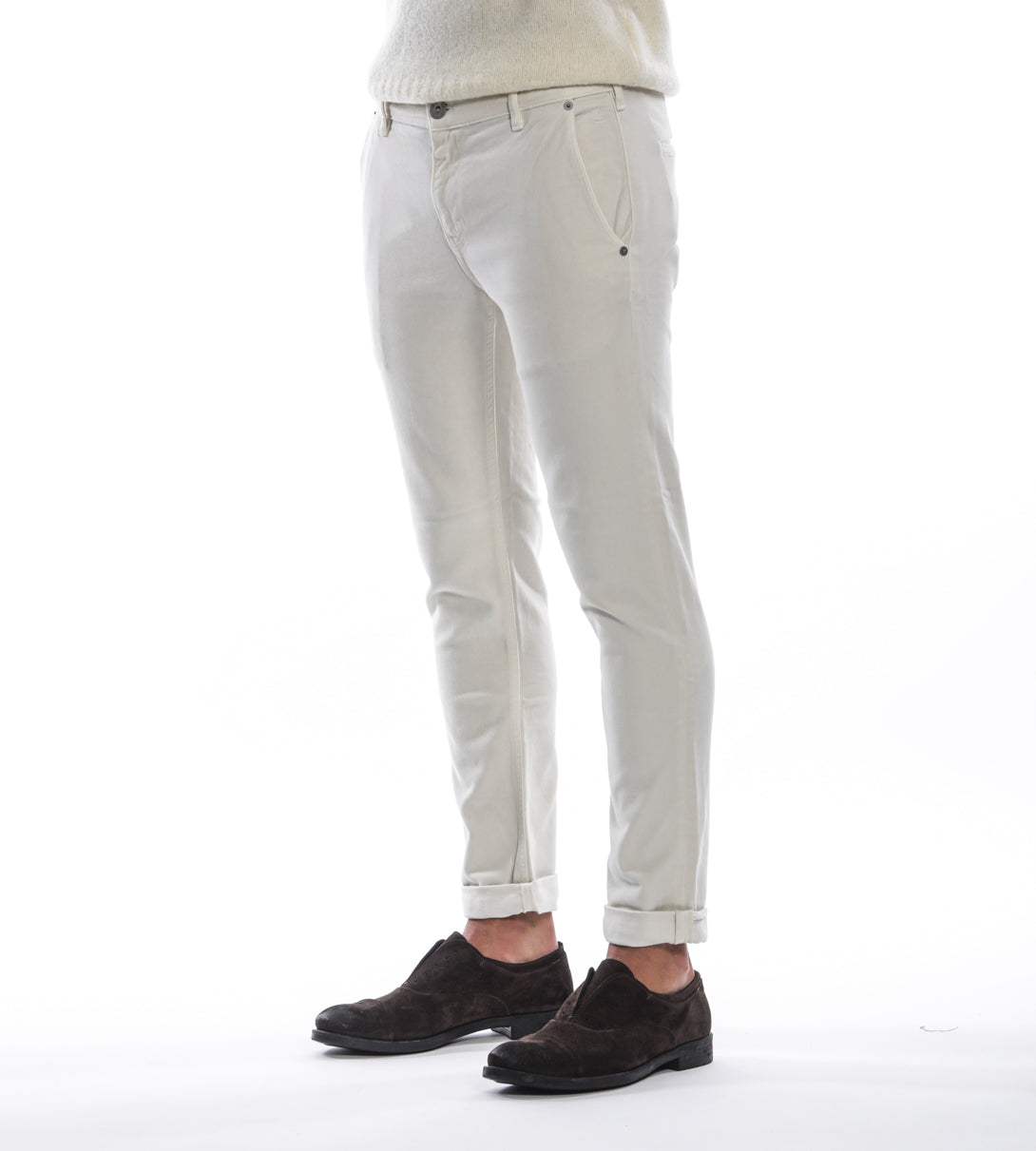Uniform pantalone uomo mod Dean soft hand smerigliato al carbonio tinto capo