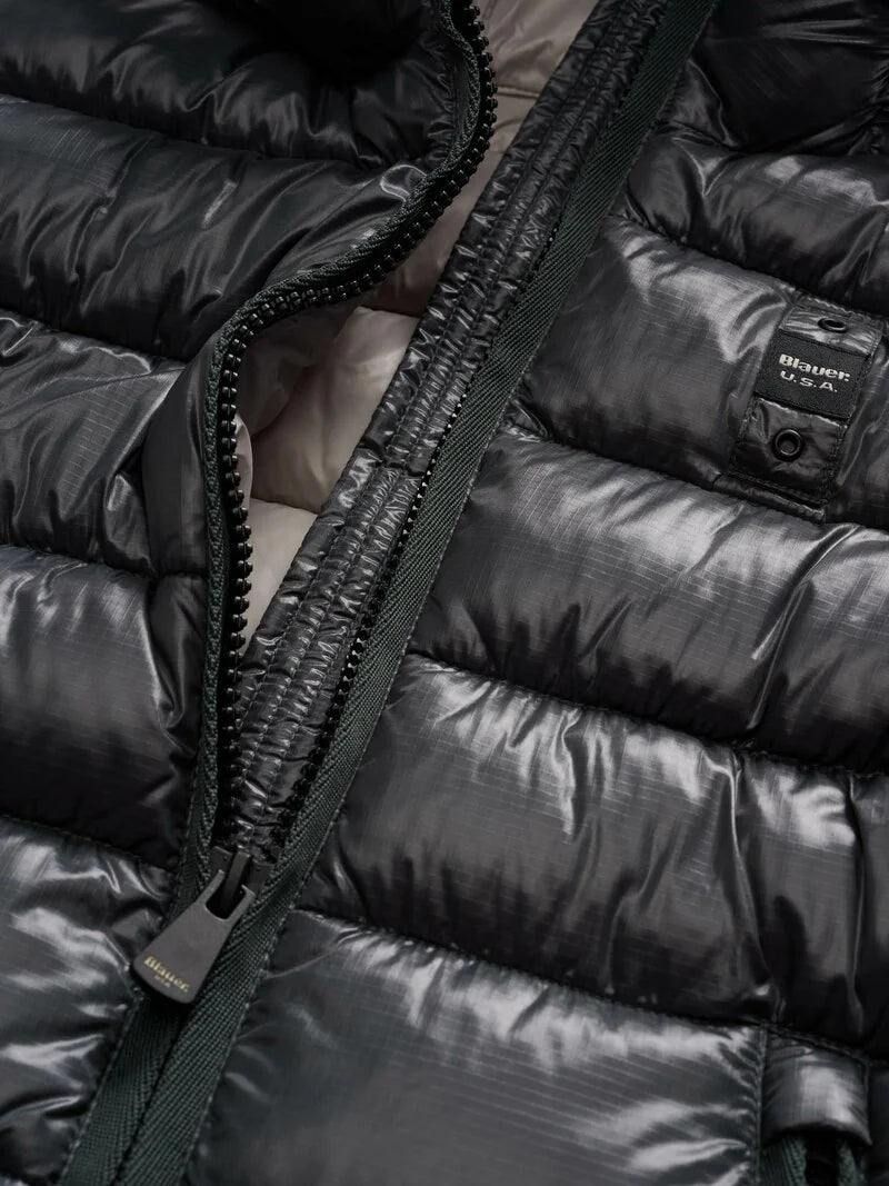 Blauer Giubbino donna Carrol in nylon micro rip idrorepellente con cappuccio