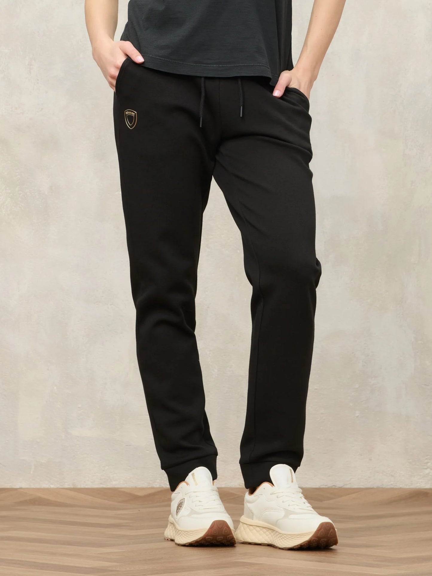 Women's Blauer Madison Fleece Sweatpants with Drawstring and Logo - Black