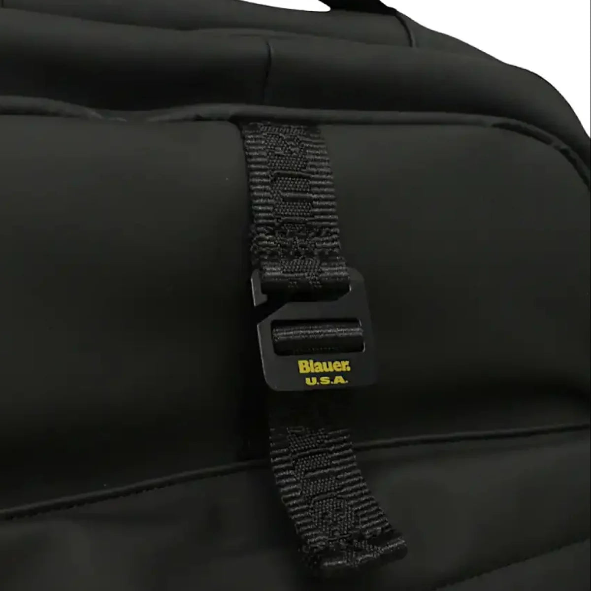 Blauer zaino uomo rubber backpack
40,5x31x14 capienza 18 L