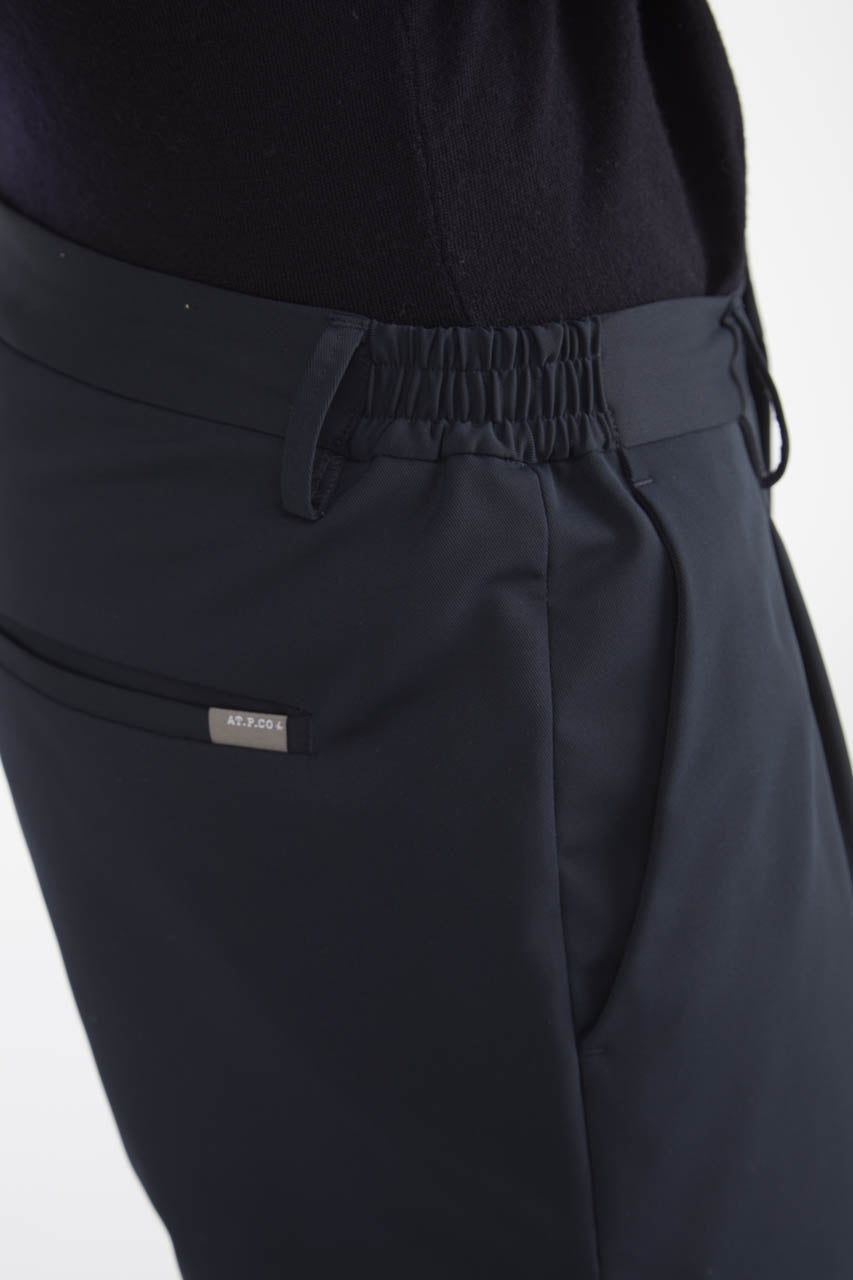 AT.P.CO Pantalone uomo Berlino in tessuto tecnico con coulisse e pinces