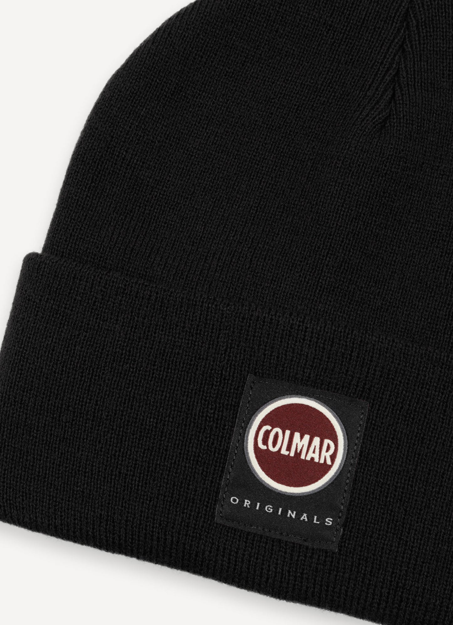 Cappello unisex Colmar in maglia nera con risvolto e logo frontale dettaglio