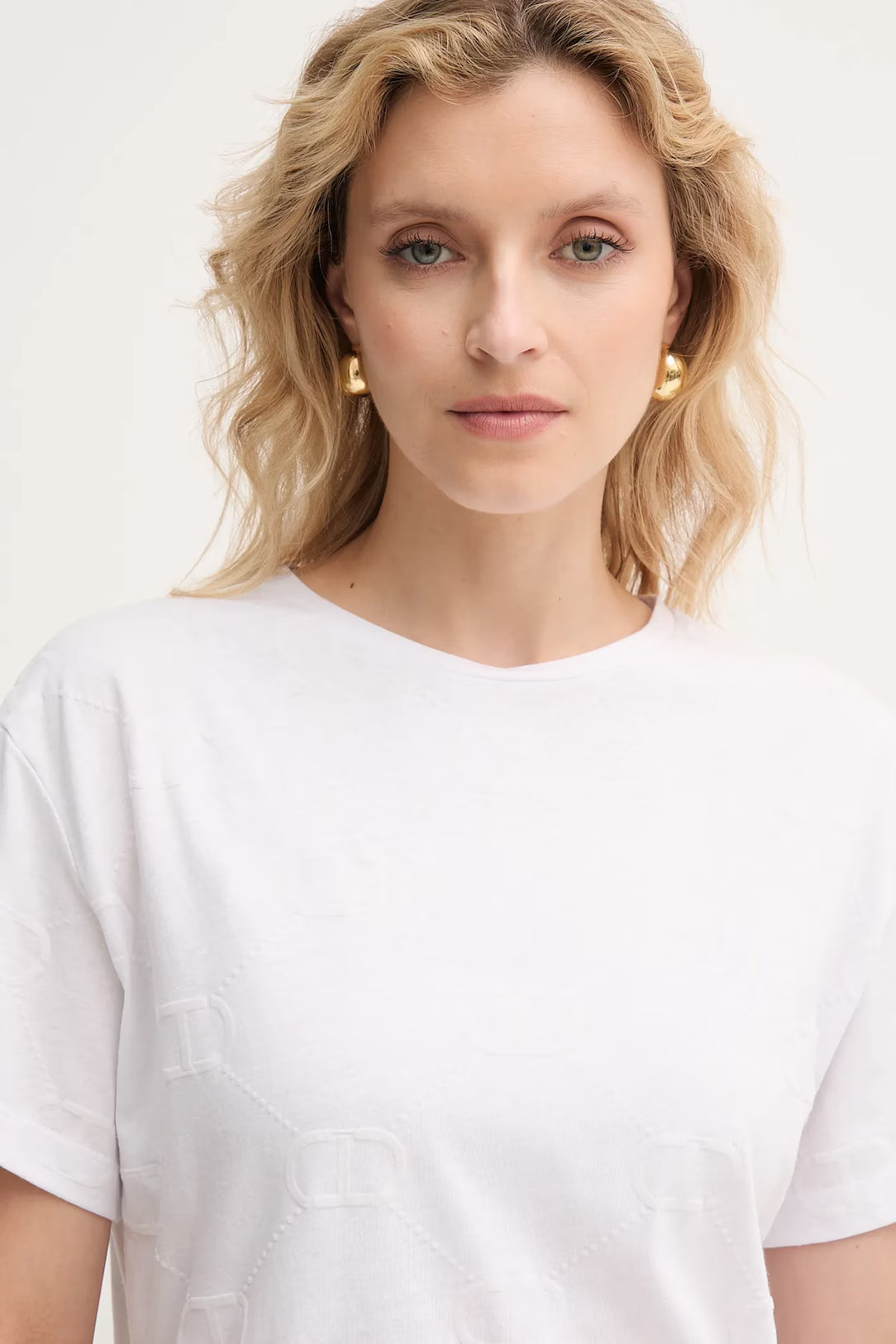 T-shirt donna Twinset in maglia fine elasticizzata stampata con vestibilità rilassata fronte