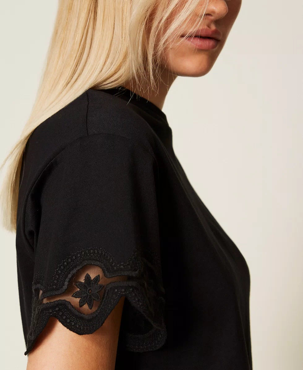 T-shirt donna Twinset nera in cotone linea regular dettaglio