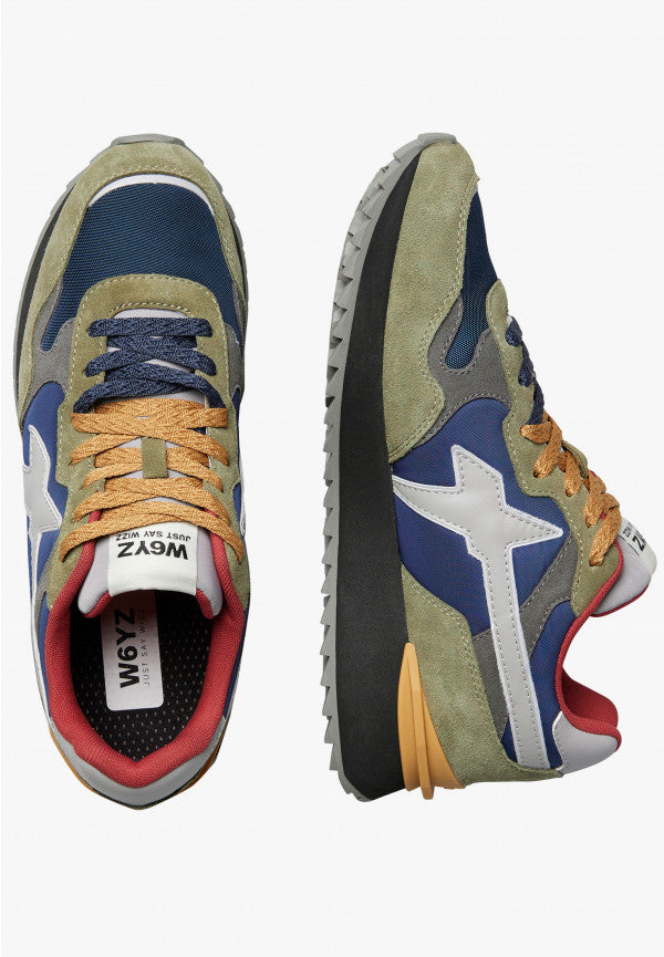 Sneakers uomo W6YZ YAK-M in suede e tessuto tecnico verde-blu con suola nera ultraleggera e dettagli a contrasto vista dall'alto