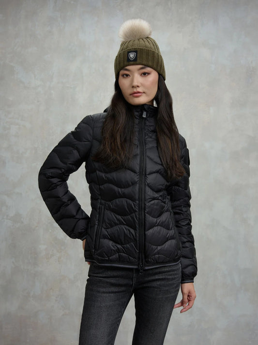 Blauer giubbino donna ad onde Camelia
25WBLDC03095-006047 999EI