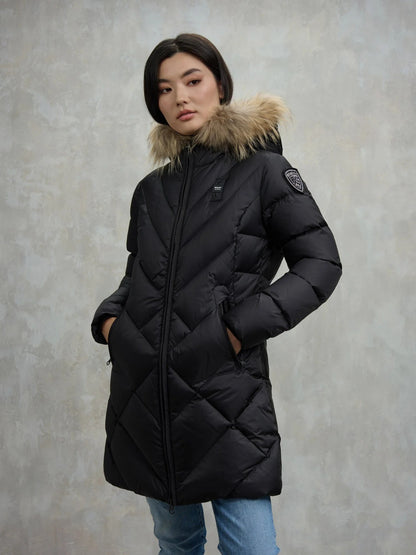 Blauer giubbino donna a linee geometriche Lungo Althea
25WBLDK03098-006047 999EI