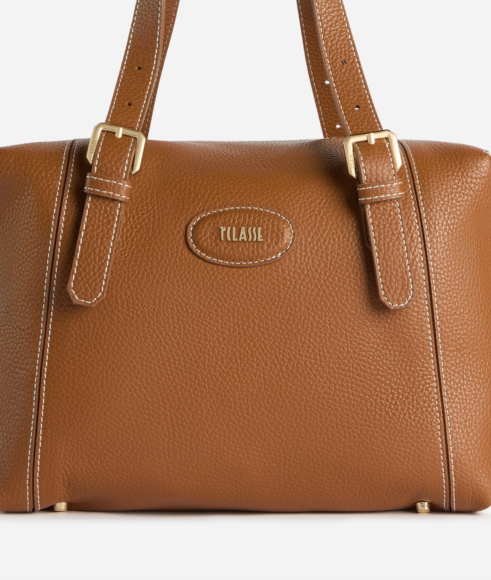 dettaglio pelle e logo 1a classe alviero martini rodeo leather