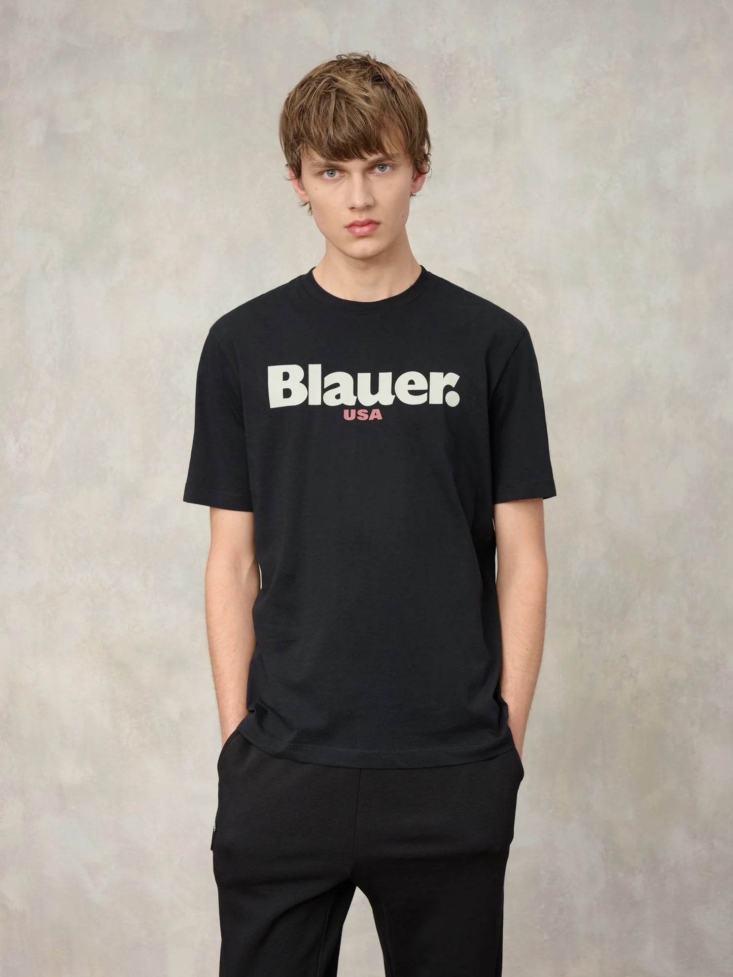 Men's T-shirt Blauer Ernst 26SBLUH02299 with front logo – Black
