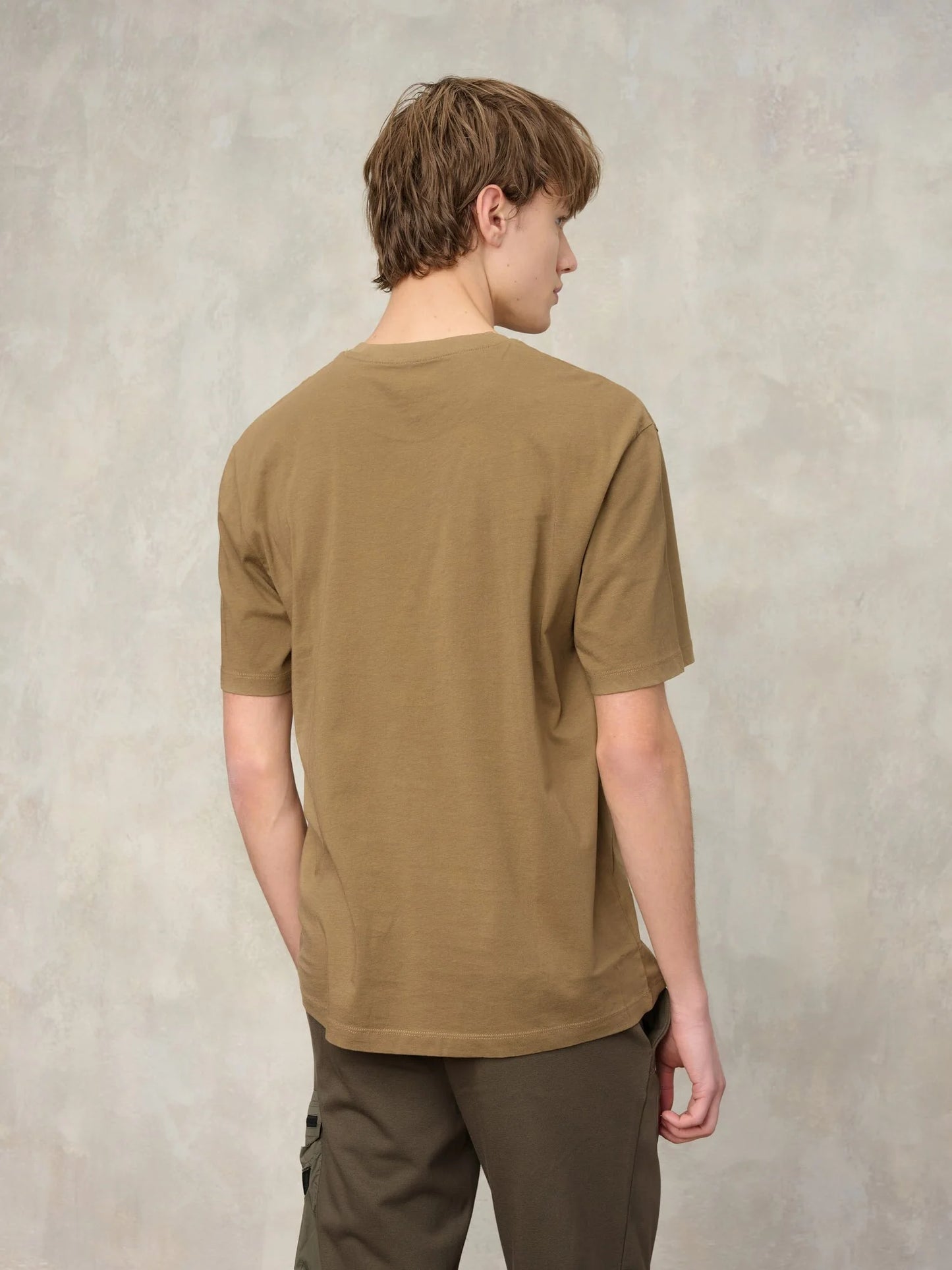 T-shirt Uomo Blauer Montfern 26SBLUH02301 logo gommato – Nocciola
