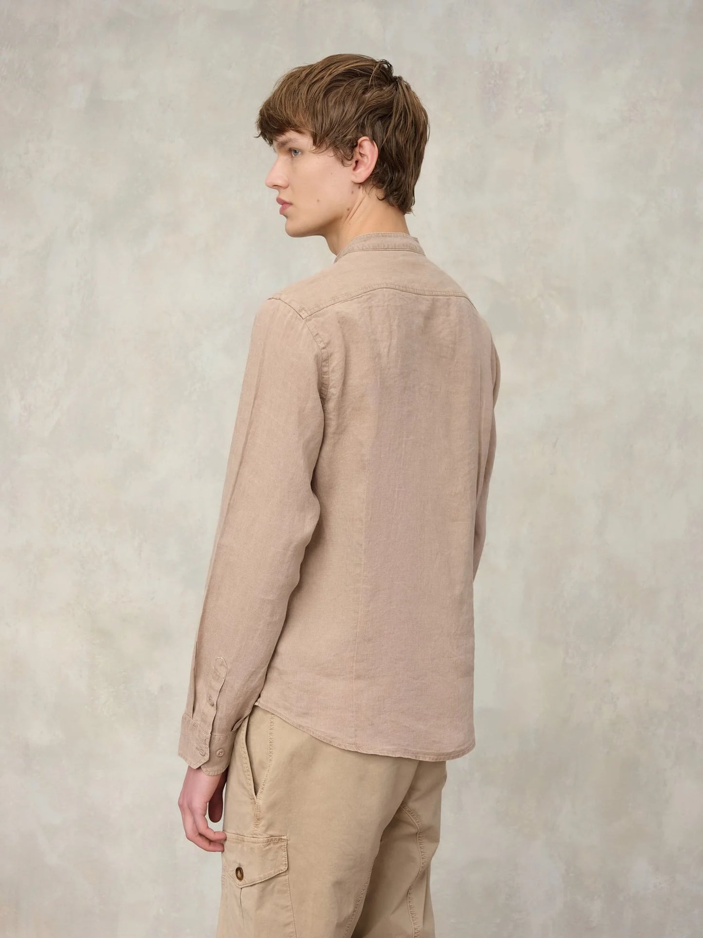 Profilo laterale camicia Blauer Call Dyed