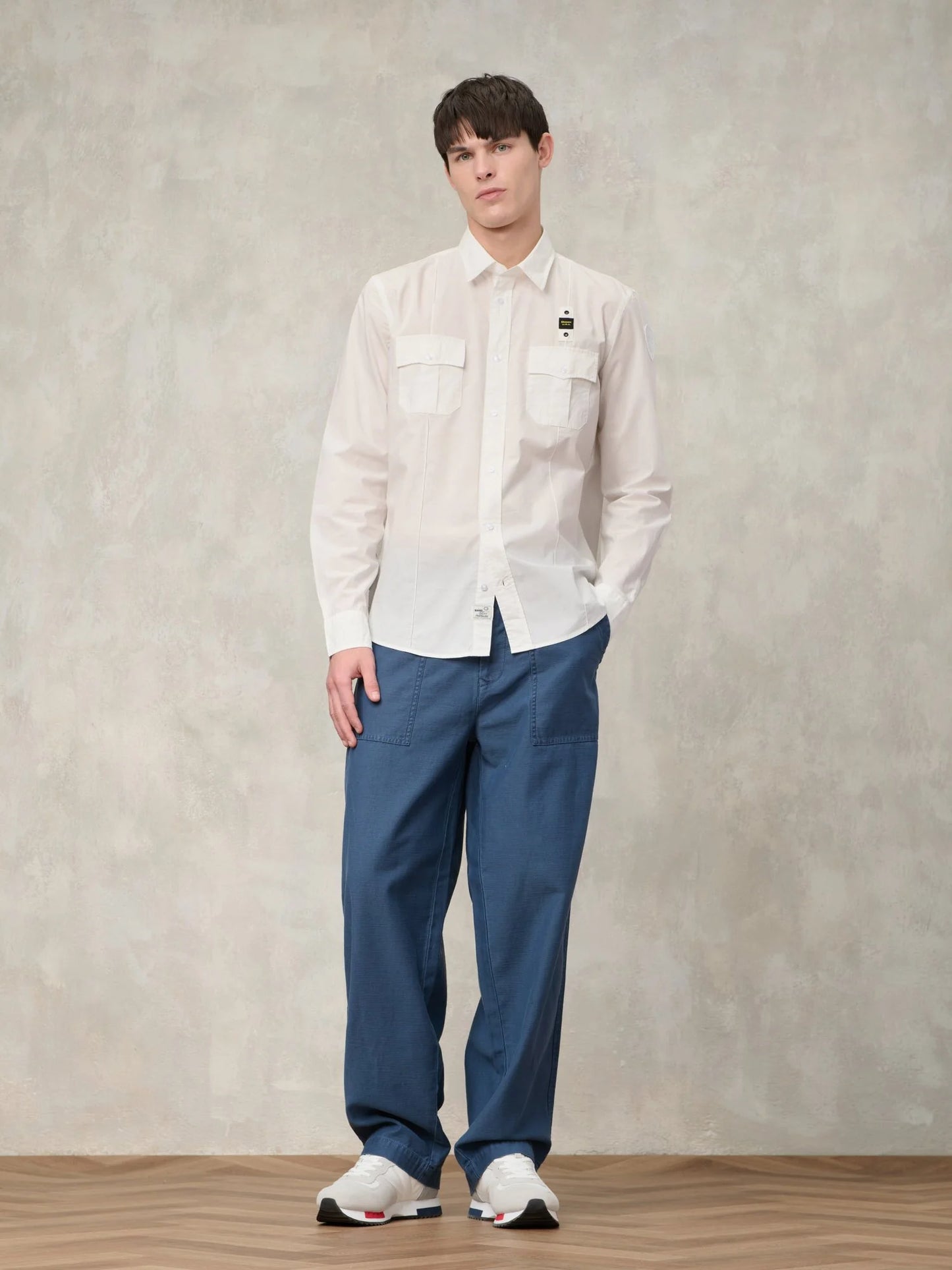 Blauer Waldo Men's Shirt 26SBLUS01270 Military Style with Pockets – White