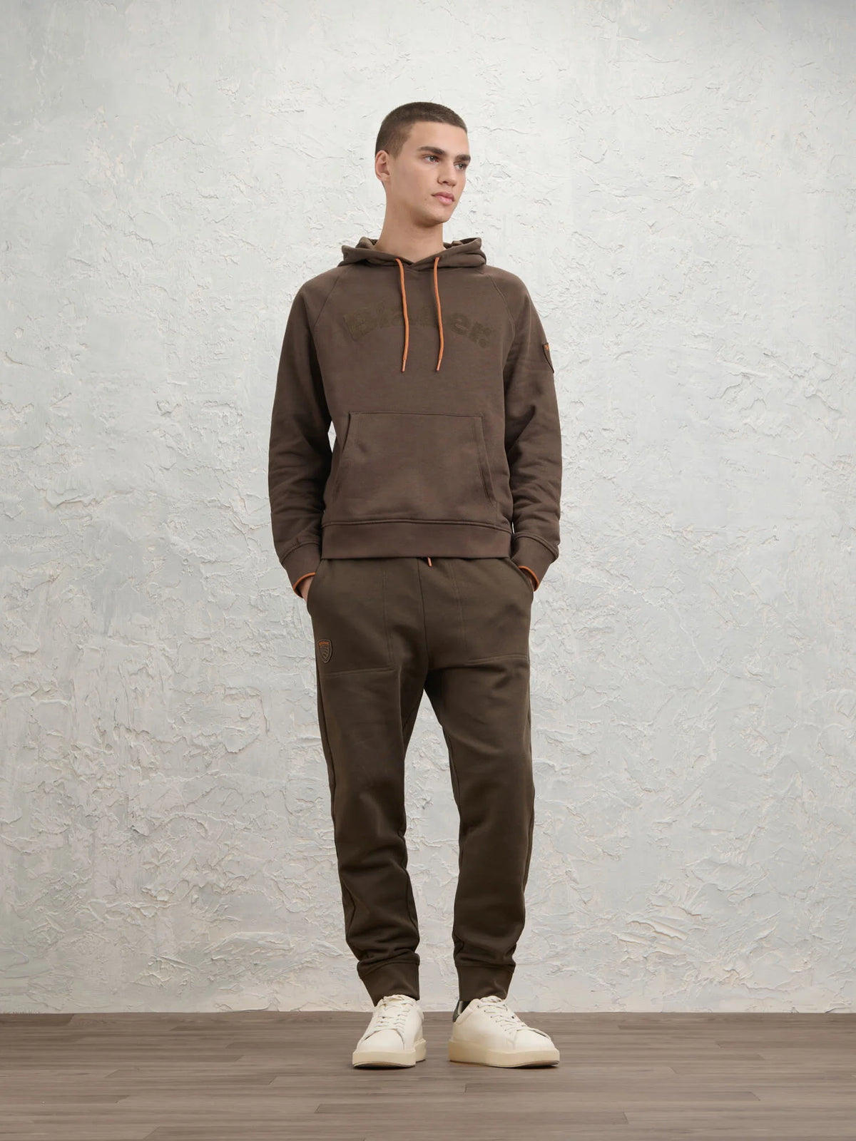 Blauer pantalone Uomo modello Walk 26WBLUP01319-007693 382 - immagine 2