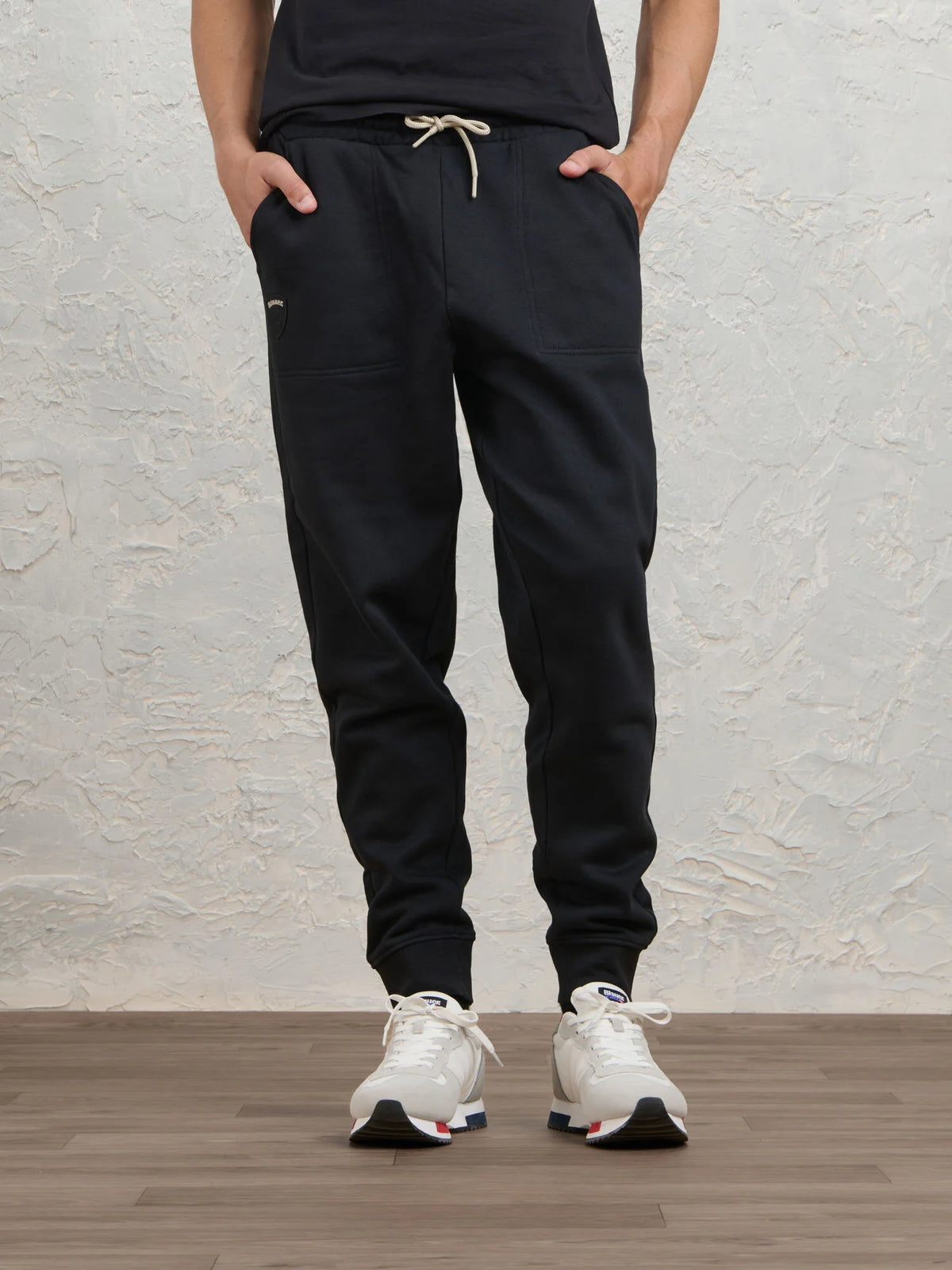 Blauer pantalone Uomo modello Walk 26WBLUP01319-007693 999 - immagine 2