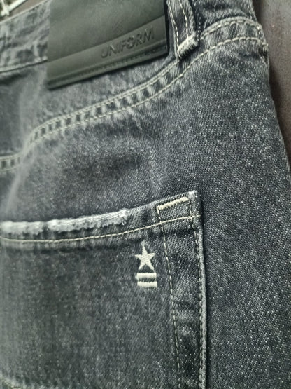 Dettaglio tasca e lavaggio black denim Uniform Danny