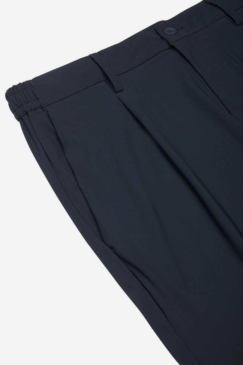 Dettaglio pinces pantalone ATPCO Berlino