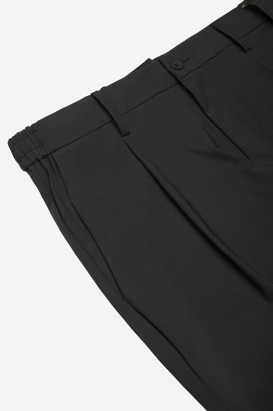 Dettaglio pinces frontali pantalone ATPCO