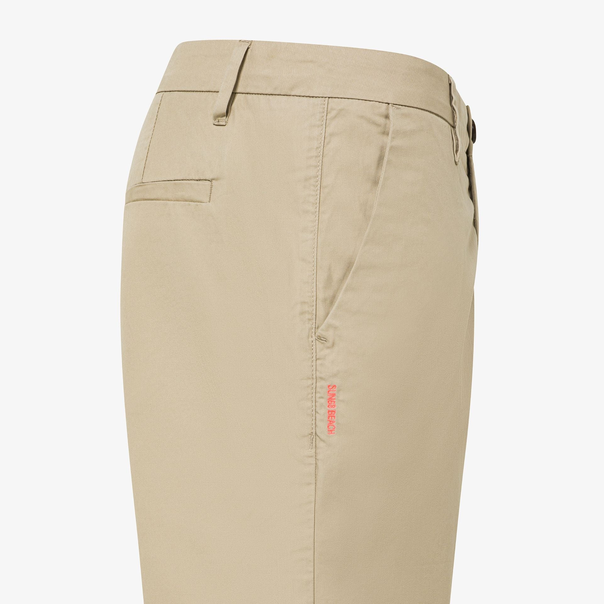 dettaglio shorts chino sun68 colore stone