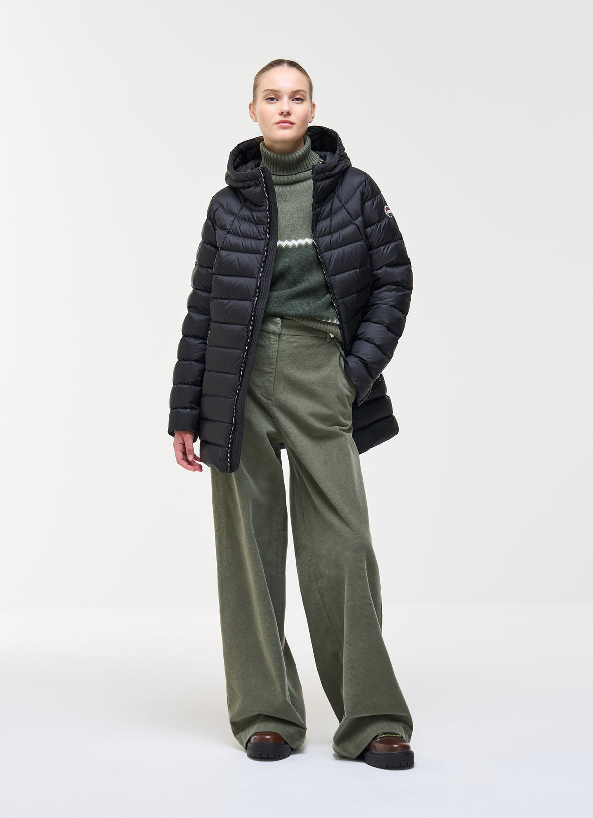 Colmar Piumino donna svasato con cappuccio 22000033E 2YO 99