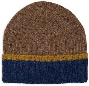 rooster Hat man
 Beige wool hat with ribbed knit in solid color and contrasting lapel 