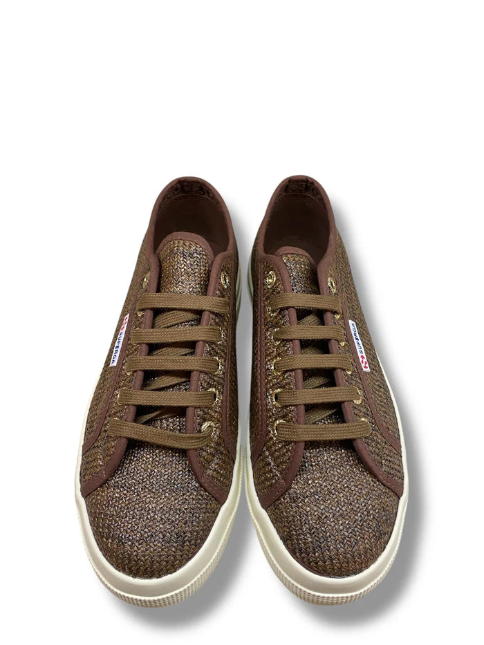 Vista frontale sneakers Superga platform estive