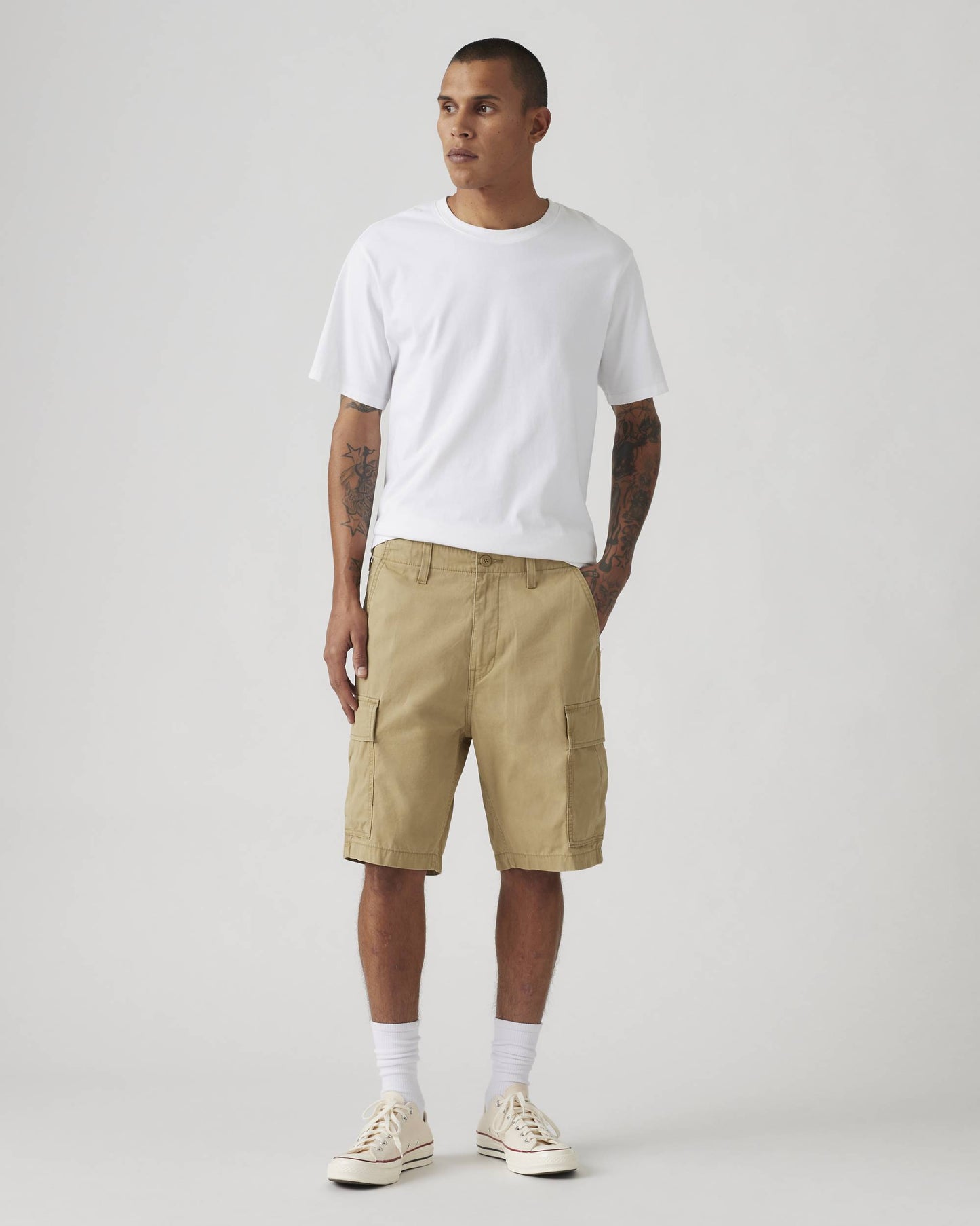 Men's Levi's Carrier lightweight beige canvas cargo shorts