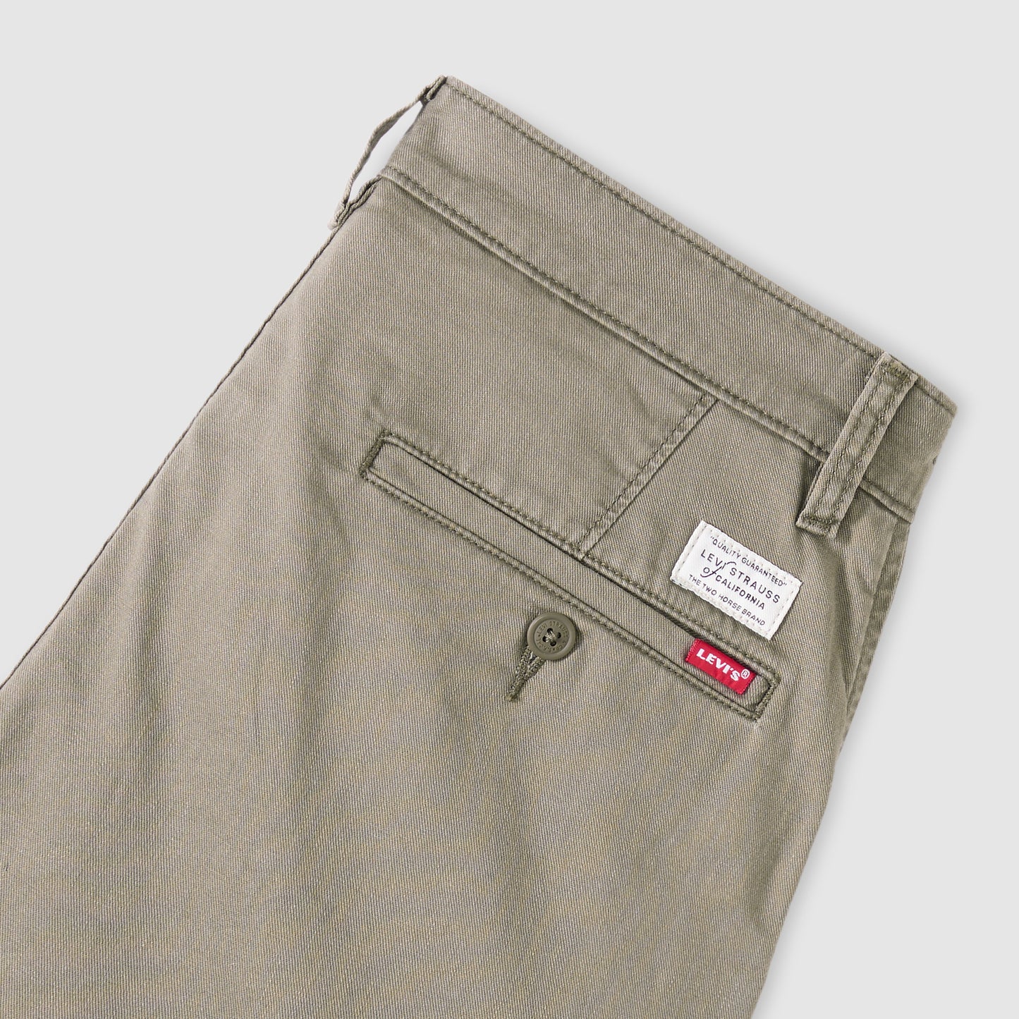 Men's Levi's XX Chino lightweight cotton and linen Bermuda shorts in brown