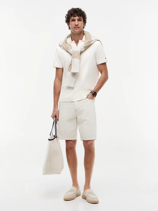 outfit uomo polo Tommy Hilfiger elegante casual bianca