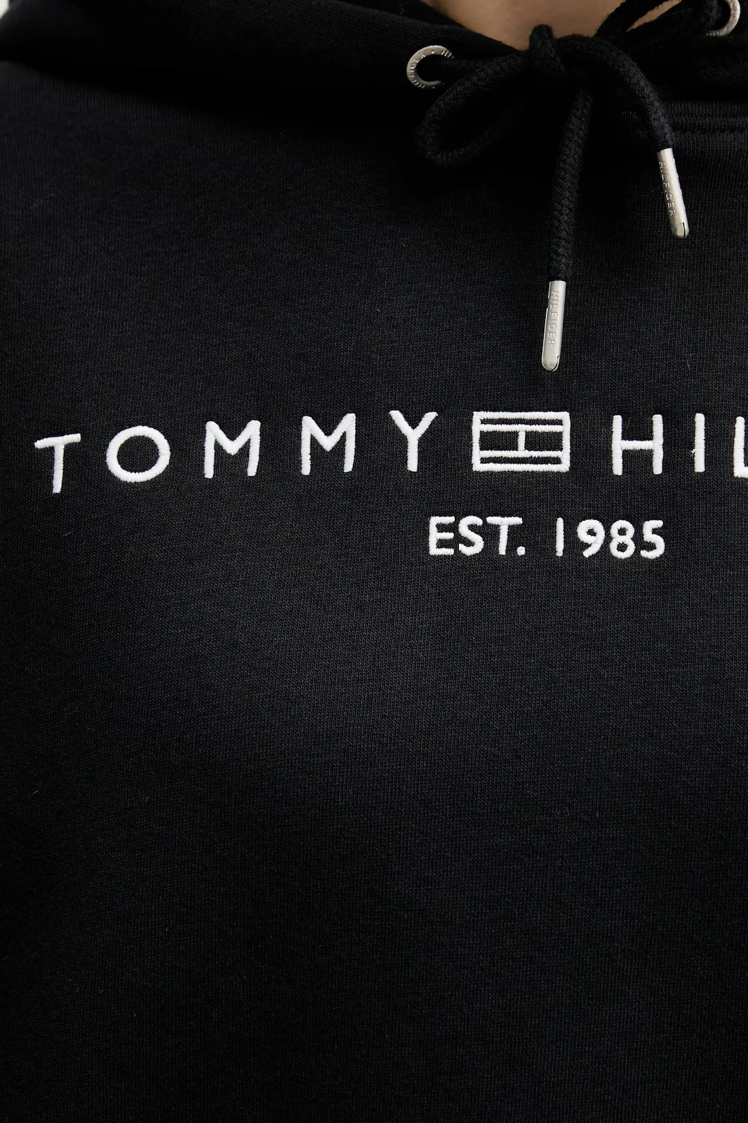 tommy hilfiger felpa donna nera dettaglio logo petto