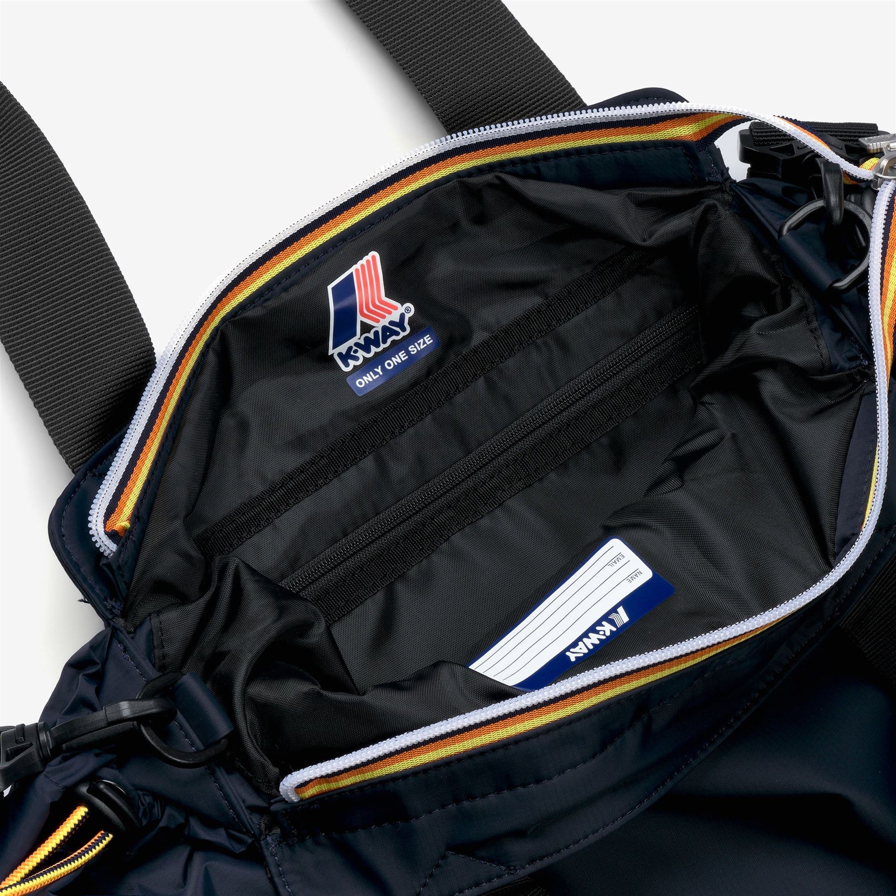 interno borsa k-way aisy con tasca zip e portachiavi