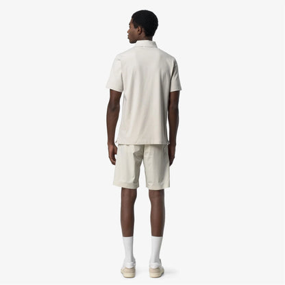 Polo casual elegante uomo colore beige
retro