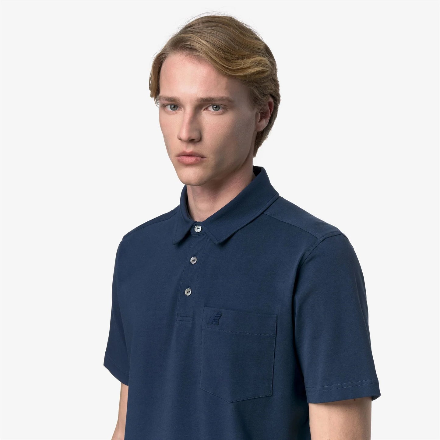 dettaglio colletto polo K-Way bottoni logati