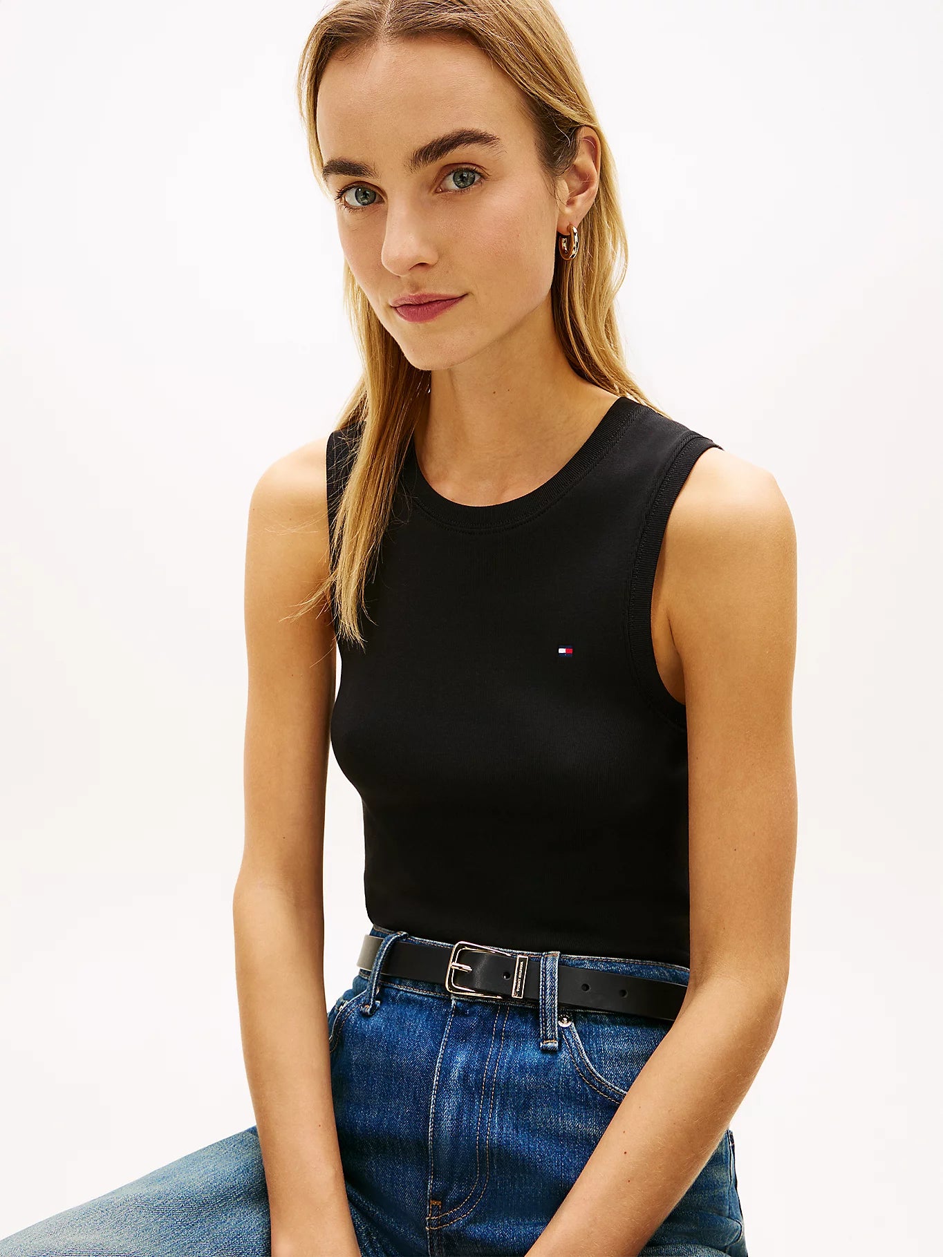 tommy hilfiger canotta donna nera dettaglio logo petto