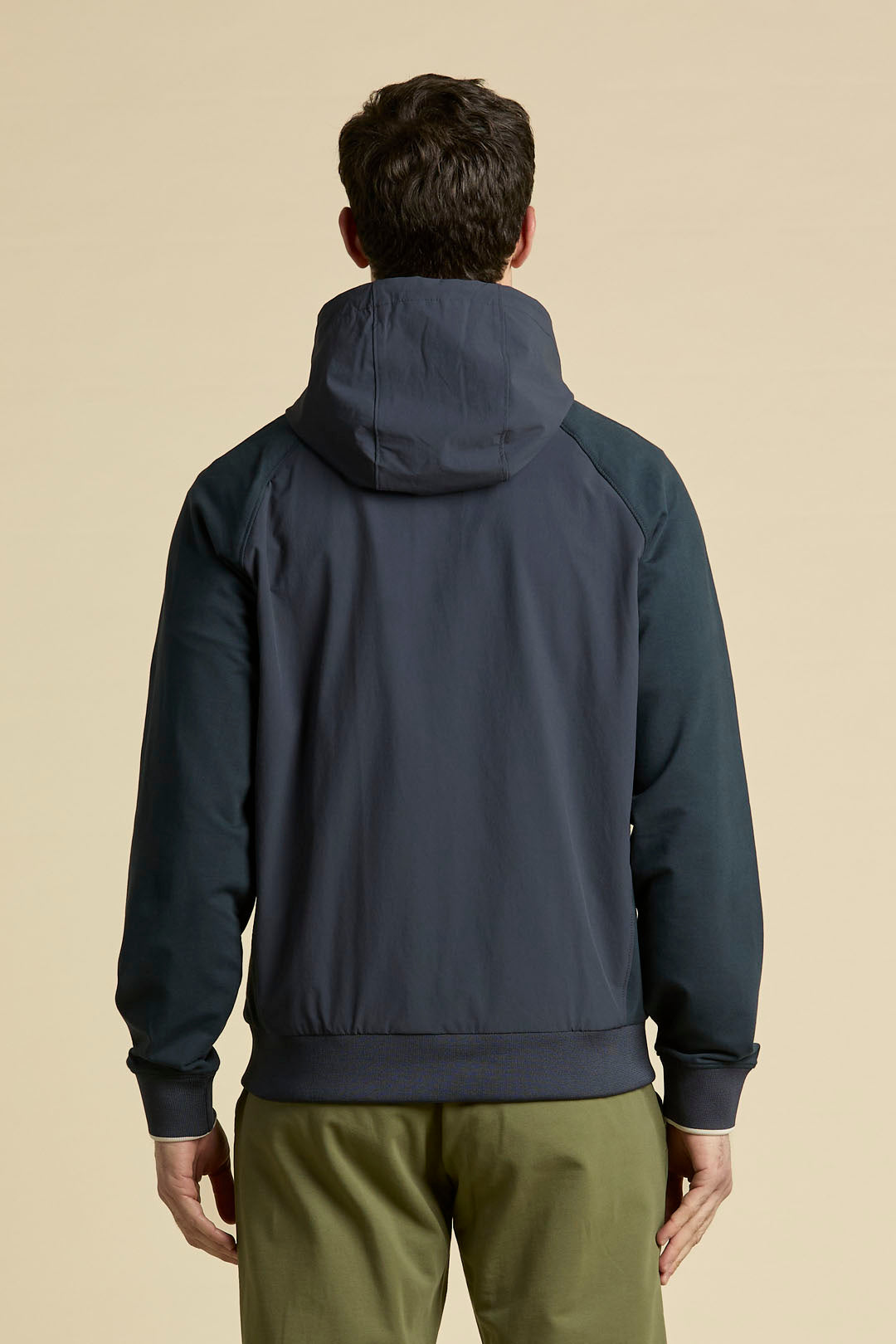 Giacca casual uomo blu navy Aeronautica Militare vista posteriore