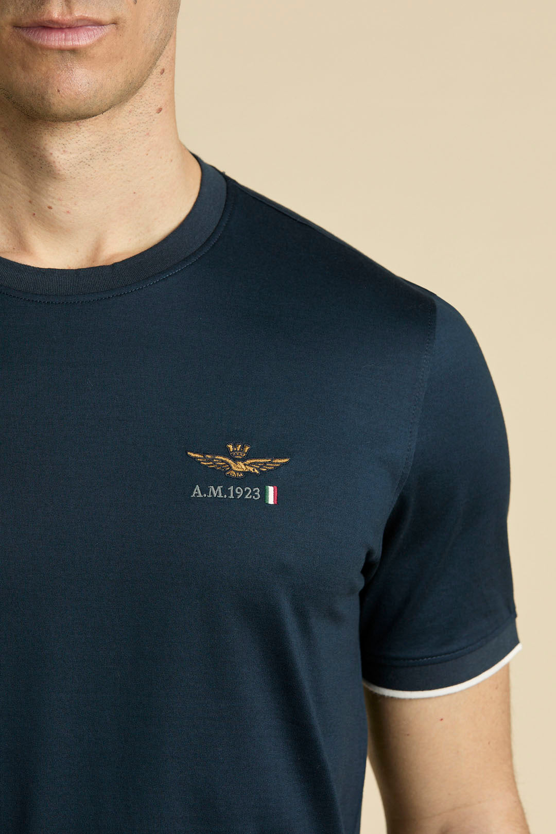 T-shirt casual uomo Aeronautica Militare logo ricamato