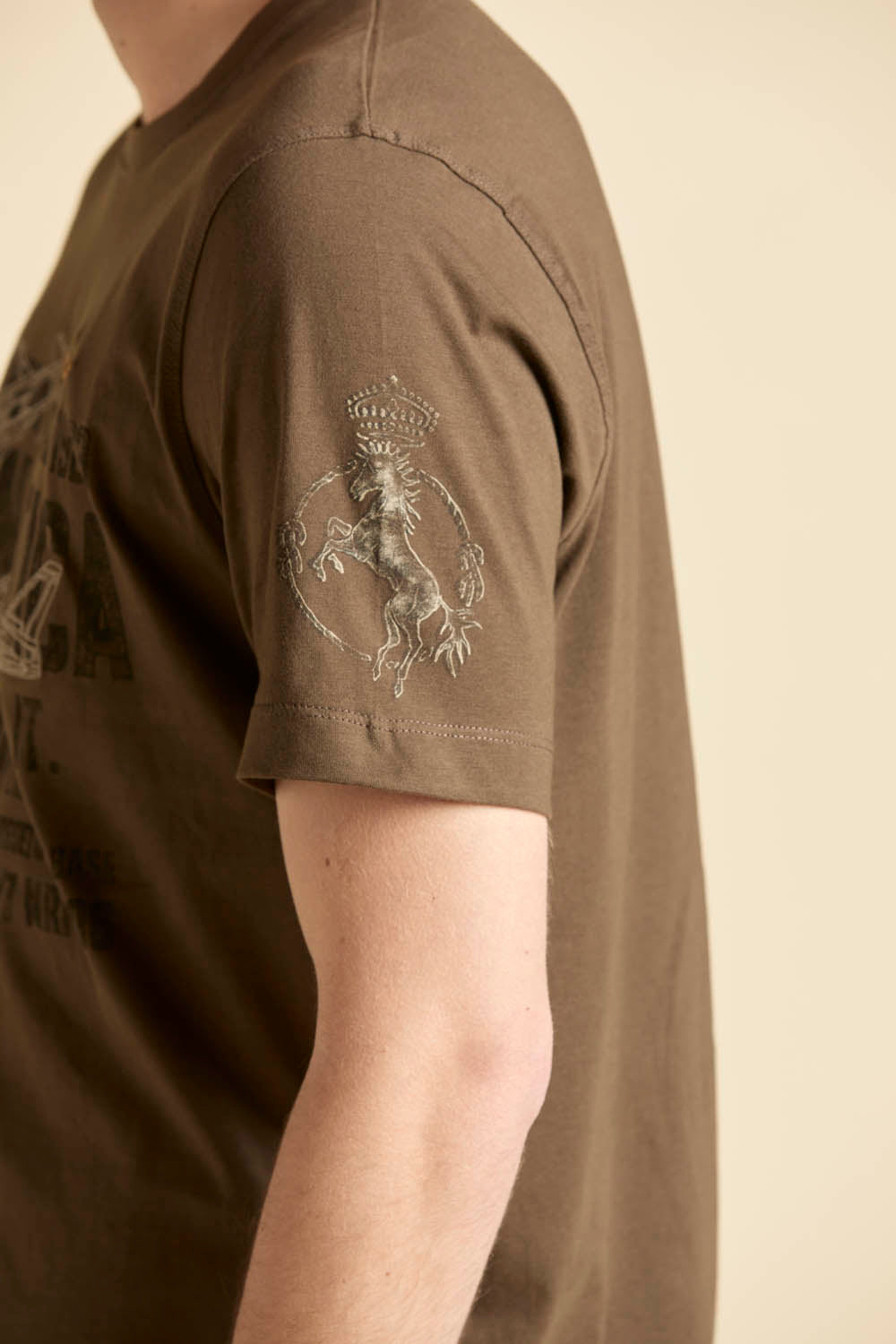 T-shirt estiva uomo Aeronautica Militare logo cavallino rampante