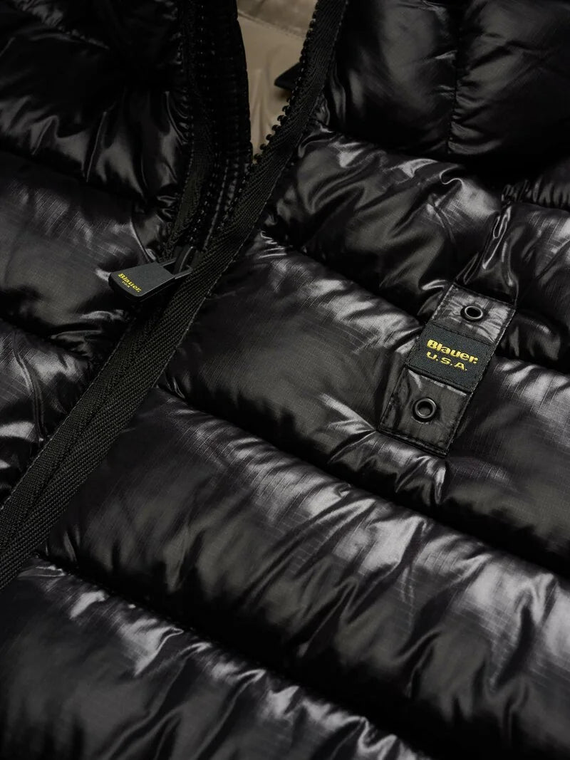 Blauer giubbino uomo Adams in nylon eco nero con cappuccio dettaglio