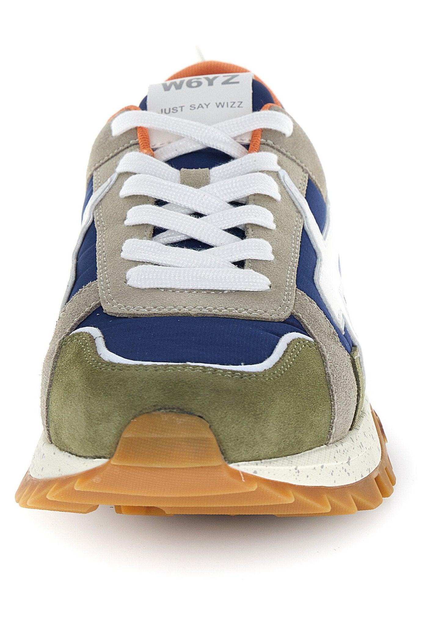 Vista frontale sneakers W6YZ con lacci