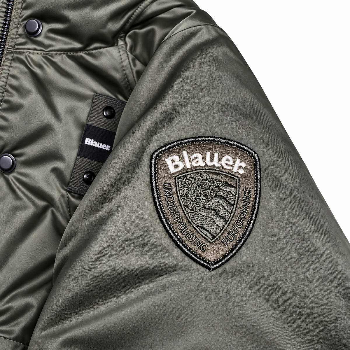 Blauer Giubbino donna imbottito ovatta mod. Jessey 26WBLDC02231-07720-925 - immagine 4