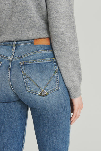 Jeans donna Roy Roger's New Roy Downtown bootcut in denim lavaggio medio dettaglio
